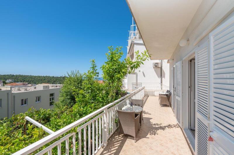 Apartmani Sani Makarska Exterior photo